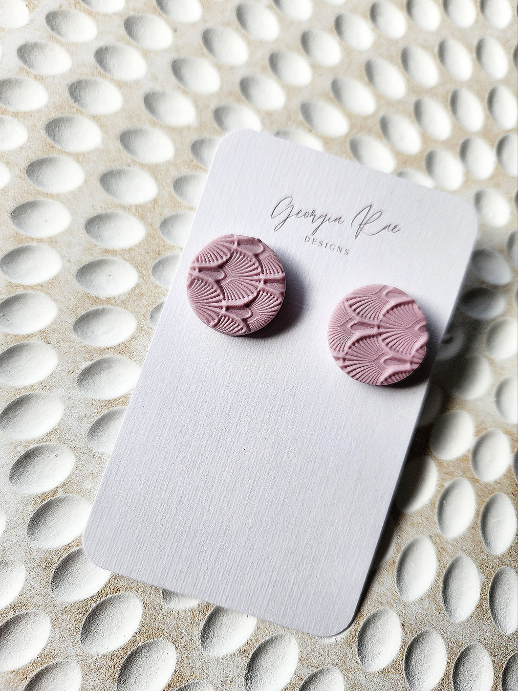 Round Studs - Mauve