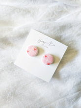 Load image into Gallery viewer, STUDS - Hearts

