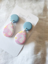 Load image into Gallery viewer, Easter - TEAR DROP
